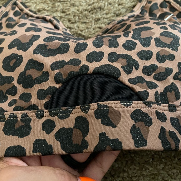 Nike | NWT Indy Leopard Bra - Picture 3 of 6
